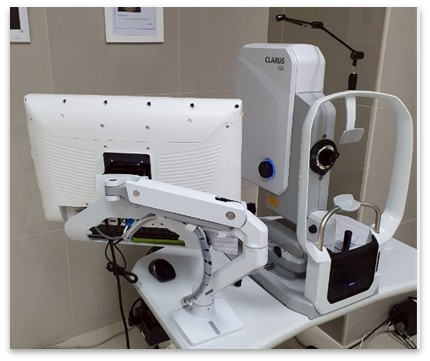 เครื่องถ่ายภาพจอตาแบบมุมกว้าง (Fundus Clarus)